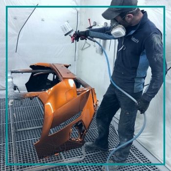 Mise en peinture d'un pare choc carrosserie saint fé